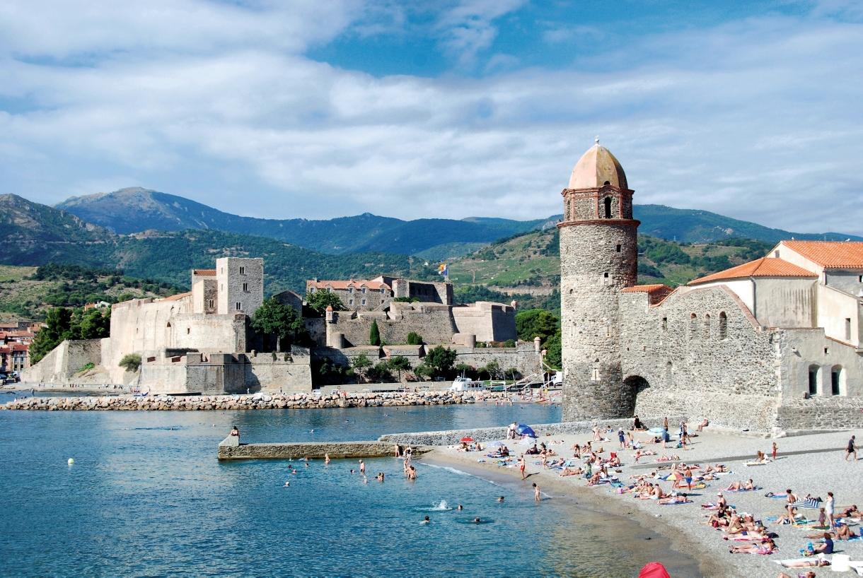 Holiday Inn Perpignan, An Ihg Hotel Экстерьер фото